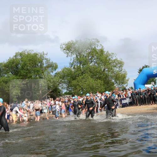 21.06.2026 - Viking Triathlon Michael Strokosch http://msf.ph/oto/9843244 21.06.2026 10:07:59 Schwimmen 57, 71, 178, 217, 257, 295, 298, 388, 424, 494, 534, 607, 635 meine-sportfotos.de