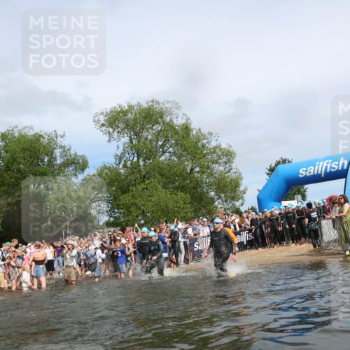 21.06.2026 - Viking Triathlon Michael Strokosch http://msf.ph/oto/9843269 21.06.2026 10:08:10 Schwimmen 59, 71, 101, 172, 182, 283, 335, 382, 421, 424, 427, 433, 434, 607, 642 meine-sportfotos.de