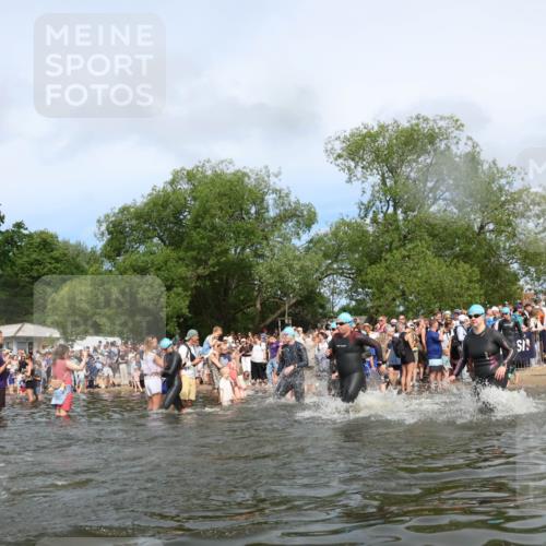 21.06.2026 - Viking Triathlon Michael Strokosch http://msf.ph/oto/9843285 21.06.2026 10:08:16 Schwimmen 59, 101, 172, 223, 250, 283, 335, 382, 416, 421, 433, 434, 463, 564, 642 meine-sportfotos.de