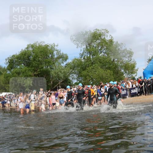 21.06.2026 - Viking Triathlon Michael Strokosch http://msf.ph/oto/9843304 21.06.2026 10:08:25 Schwimmen 48, 133, 168, 192, 222, 223, 250, 317, 354, 375, 416, 463, 564, 571, 613 meine-sportfotos.de