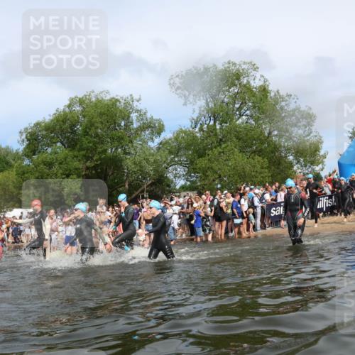 21.06.2026 - Viking Triathlon Michael Strokosch http://msf.ph/oto/9843322 21.06.2026 10:08:32 Schwimmen 48, 133, 168, 192, 207, 222, 254, 317, 322, 354, 375, 376, 571, 613, 629 meine-sportfotos.de
