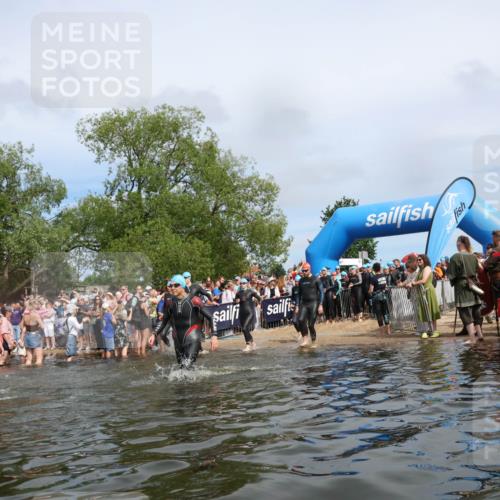 21.06.2026 - Viking Triathlon Michael Strokosch http://msf.ph/oto/9843325 21.06.2026 10:08:33 Schwimmen 48, 133, 168, 192, 207, 222, 254, 317, 322, 354, 375, 376, 571, 613, 629 meine-sportfotos.de