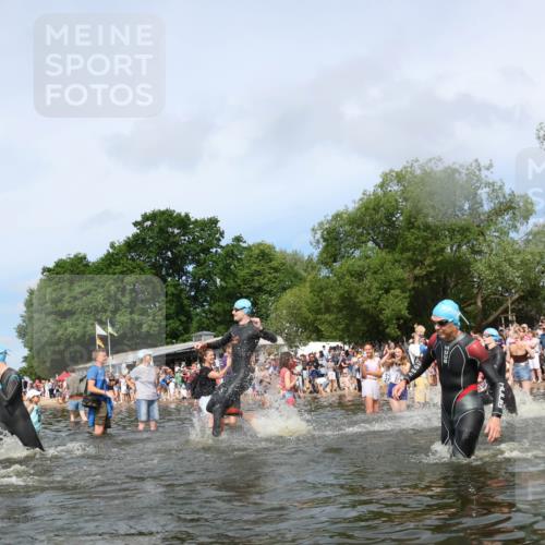 21.06.2026 - Viking Triathlon Michael Strokosch http://msf.ph/oto/9843333 21.06.2026 10:08:36 Schwimmen 48, 75, 92, 168, 203, 207, 254, 317, 322, 324, 376, 549, 571, 613, 629 meine-sportfotos.de