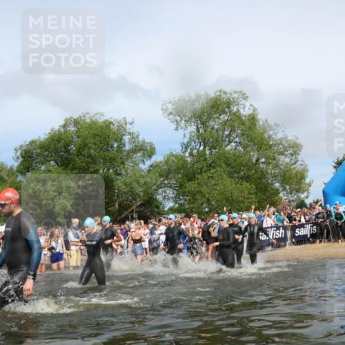 21.06.2026 - Viking Triathlon Michael Strokosch http://msf.ph/oto/9843342 21.06.2026 10:08:39 Schwimmen 48, 75, 92, 105, 203, 207, 254, 317, 322, 324, 365, 376, 409, 549, 571, 629 meine-sportfotos.de