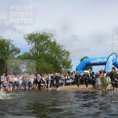 21.06.2026 - Viking Triathlon Michael Strokosch http://msf.ph/oto/9843349 21.06.2026 10:08:42 Schwimmen 75, 92, 105, 203, 207, 254, 322, 324, 365, 376, 409, 476, 549, 629, 661 meine-sportfotos.de