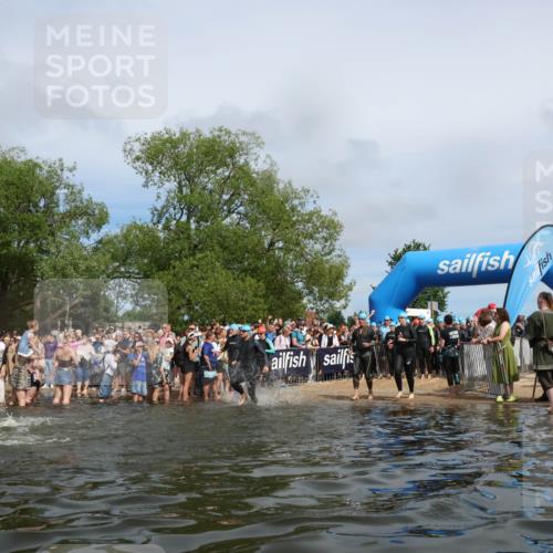21.06.2026 - Viking Triathlon Michael Strokosch http://msf.ph/oto/9843350 21.06.2026 10:08:43 Schwimmen 75, 92, 105, 203, 207, 254, 322, 324, 365, 376, 409, 476, 549, 629, 661 meine-sportfotos.de
