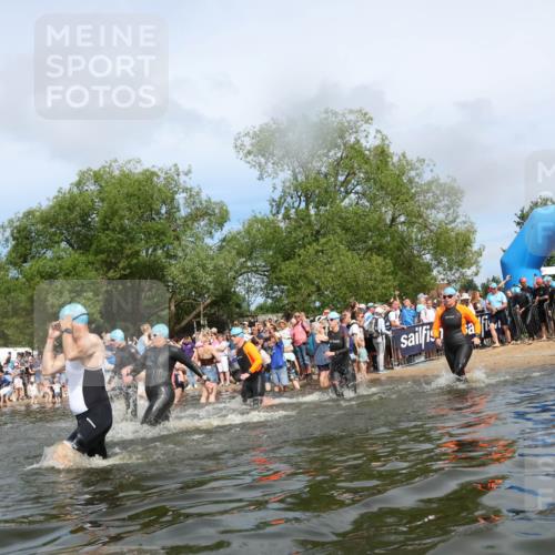 21.06.2026 - Viking Triathlon Michael Strokosch http://msf.ph/oto/9843381 21.06.2026 10:08:55 Schwimmen 40, 106, 139, 181, 196, 224, 237, 252, 272, 344, 362, 389, 509, 566 meine-sportfotos.de