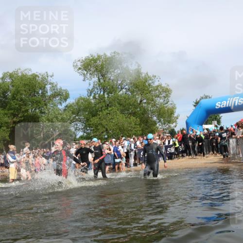 21.06.2026 - Viking Triathlon Michael Strokosch http://msf.ph/oto/9843407 21.06.2026 10:09:05 Schwimmen 70, 77, 106, 155, 252, 347, 362, 431, 502, 509, 542, 631, 639, 652 meine-sportfotos.de