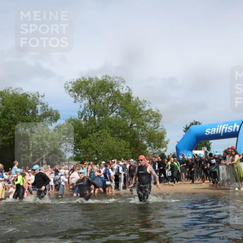 21.06.2026 - Viking Triathlon Michael Strokosch http://msf.ph/oto/9843419 21.06.2026 10:09:11 Schwimmen 70, 77, 127, 155, 347, 385, 431, 502, 504, 529, 542, 631, 639, 652, 670 meine-sportfotos.de