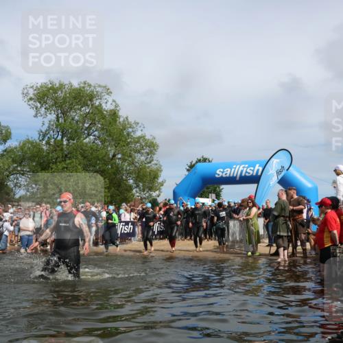 21.06.2026 - Viking Triathlon Michael Strokosch http://msf.ph/oto/9843421 21.06.2026 10:09:12 Schwimmen 70, 77, 127, 155, 347, 385, 431, 502, 504, 529, 542, 631, 639, 652, 670 meine-sportfotos.de