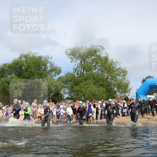 21.06.2026 - Viking Triathlon Michael Strokosch http://msf.ph/oto/9843430 21.06.2026 10:09:15 Schwimmen 127, 141, 155, 347, 385, 431, 502, 504, 529, 532, 538, 561, 639, 646, 670 meine-sportfotos.de