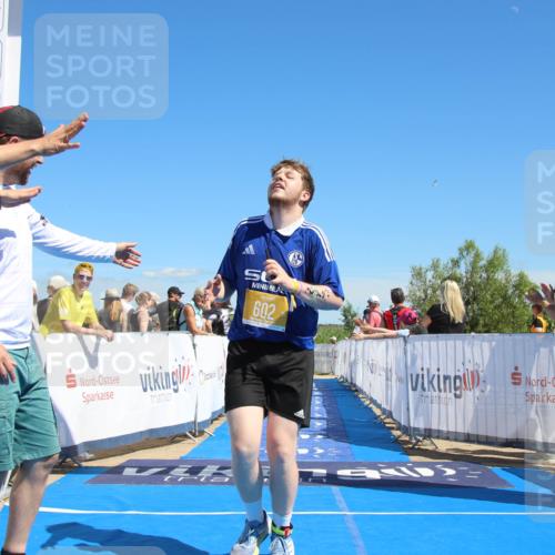 21.06.2026 - Viking Triathlon Markus Tischler http://msf.ph/oto/9843555 21.06.2026 15:37:11 Ziel 602, 609 meine-sportfotos.de