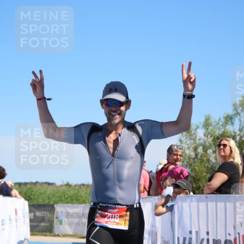 21.06.2026 - Viking Triathlon Markus Tischler http://msf.ph/oto/9843571 21.06.2026 15:37:25 Ziel 208 meine-sportfotos.de