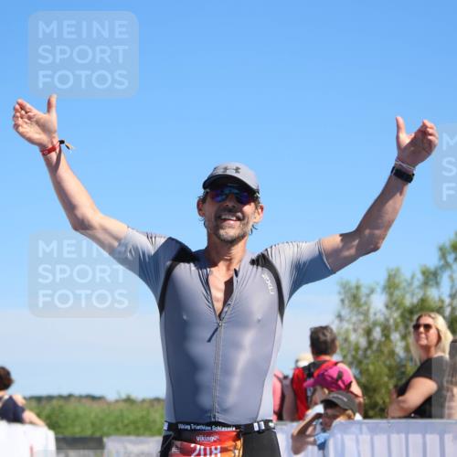 21.06.2026 - Viking Triathlon Markus Tischler http://msf.ph/oto/9843573 21.06.2026 15:37:26 Ziel 208 meine-sportfotos.de