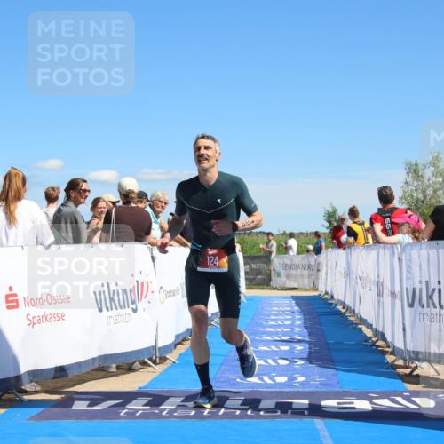 21.06.2026 - Viking Triathlon Markus Tischler http://msf.ph/oto/9843631 21.06.2026 15:40:00 Ziel 124 meine-sportfotos.de