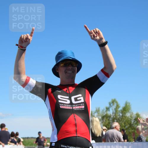 21.06.2026 - Viking Triathlon Markus Tischler http://msf.ph/oto/9843643 21.06.2026 15:40:24 Ziel 395, 533 meine-sportfotos.de