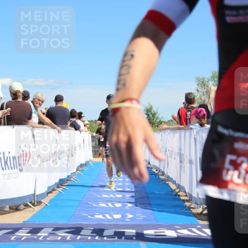 21.06.2026 - Viking Triathlon Markus Tischler http://msf.ph/oto/9843645 21.06.2026 15:40:26 Ziel 395, 533 meine-sportfotos.de