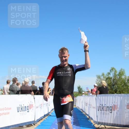 21.06.2026 - Viking Triathlon Markus Tischler http://msf.ph/oto/9843732 21.06.2026 15:42:38 Ziel 300, 341 meine-sportfotos.de