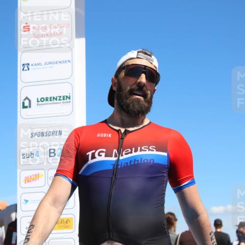 21.06.2026 - Viking Triathlon Markus Tischler http://msf.ph/oto/9843831 21.06.2026 15:45:09 Ziel 251, 358 meine-sportfotos.de