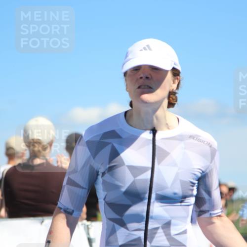 21.06.2026 - Viking Triathlon Markus Tischler http://msf.ph/oto/9843839 21.06.2026 15:45:17 Ziel 295, 445, 629 meine-sportfotos.de