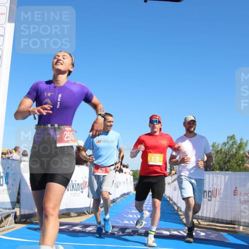 21.06.2026 - Viking Triathlon Markus Tischler http://msf.ph/oto/9843849 21.06.2026 15:45:23 Ziel 295, 445, 629 meine-sportfotos.de