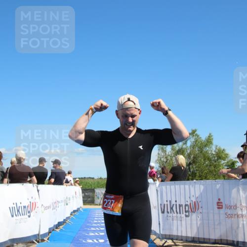 21.06.2026 - Viking Triathlon Markus Tischler http://msf.ph/oto/9843959 21.06.2026 15:48:11 Ziel 237 meine-sportfotos.de