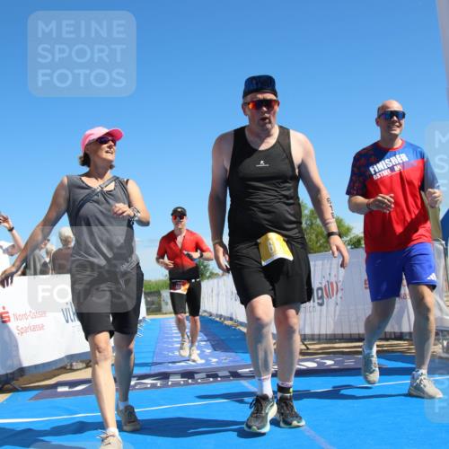 21.06.2026 - Viking Triathlon Markus Tischler http://msf.ph/oto/9843987 21.06.2026 15:48:43 Ziel 106, 350, 616 meine-sportfotos.de