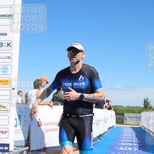 21.06.2026 - Viking Triathlon Markus Tischler http://msf.ph/oto/9844016 21.06.2026 15:49:15 Ziel 405 meine-sportfotos.de