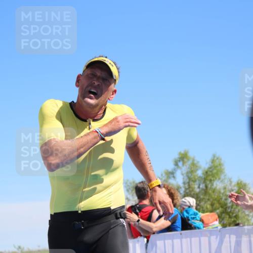 21.06.2026 - Viking Triathlon Markus Tischler http://msf.ph/oto/9844450 21.06.2026 15:27:19 Ziel 450 meine-sportfotos.de