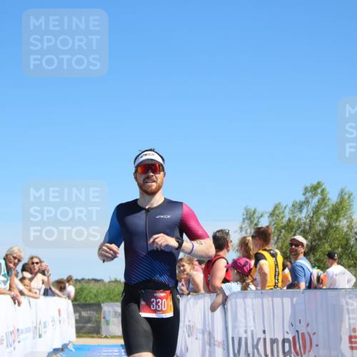 21.06.2026 - Viking Triathlon Markus Tischler http://msf.ph/oto/9844589 21.06.2026 15:31:38 Ziel 330 meine-sportfotos.de
