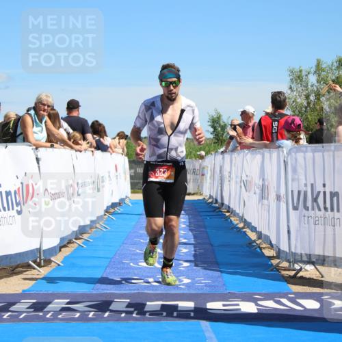 21.06.2026 - Viking Triathlon Markus Tischler http://msf.ph/oto/9844683 21.06.2026 15:34:19 Ziel 303, 333, 349 meine-sportfotos.de