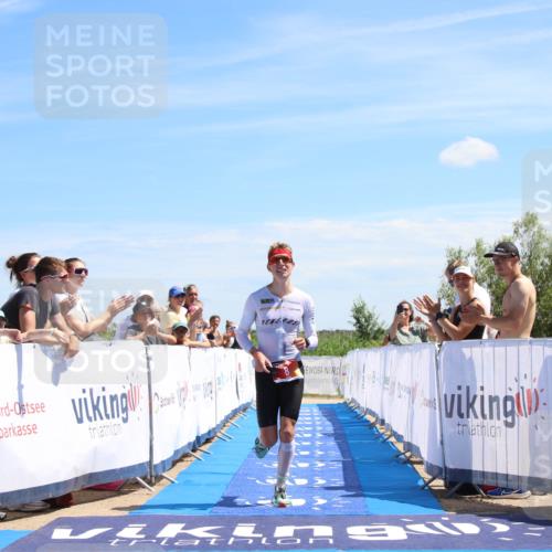 21.06.2026 - Viking Triathlon Markus Tischler http://msf.ph/oto/9844709 21.06.2026 14:02:03 Ziel 8 meine-sportfotos.de