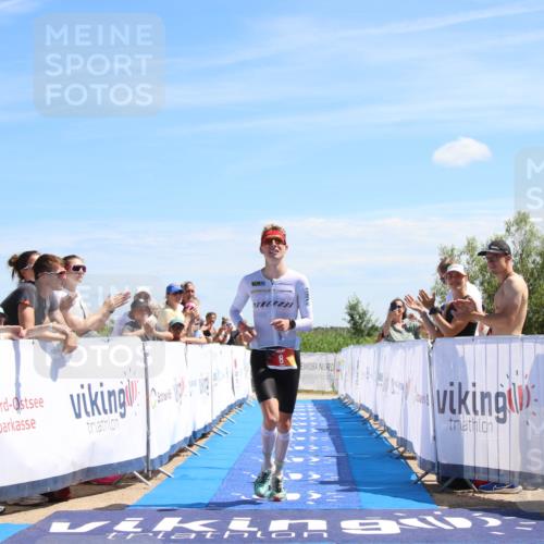 21.06.2026 - Viking Triathlon Markus Tischler http://msf.ph/oto/9844710 21.06.2026 14:02:03 Ziel 8 meine-sportfotos.de