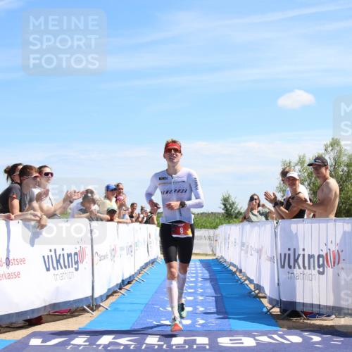 21.06.2026 - Viking Triathlon Markus Tischler http://msf.ph/oto/9844711 21.06.2026 14:02:03 Ziel 8 meine-sportfotos.de