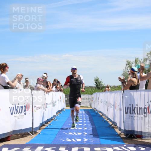 21.06.2026 - Viking Triathlon Markus Tischler http://msf.ph/oto/9844758 21.06.2026 14:09:16 Ziel 517 meine-sportfotos.de
