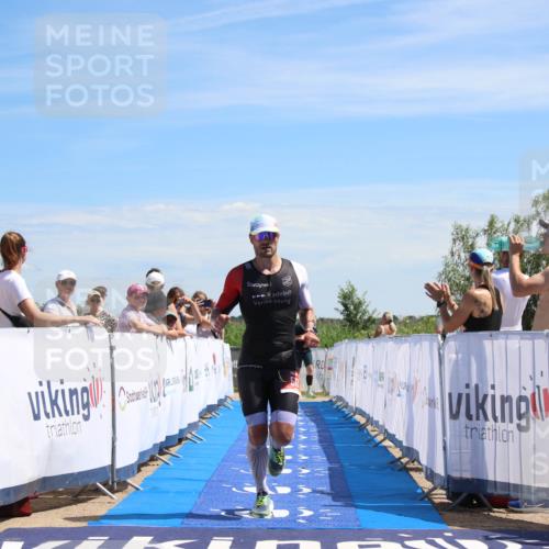 21.06.2026 - Viking Triathlon Markus Tischler http://msf.ph/oto/9844763 21.06.2026 14:09:16 Ziel 517 meine-sportfotos.de