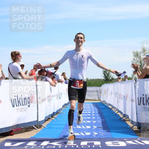 21.06.2026 - Viking Triathlon Markus Tischler http://msf.ph/oto/9844781 21.06.2026 14:09:44 Ziel 38, 575 meine-sportfotos.de