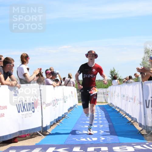 21.06.2026 - Viking Triathlon Markus Tischler http://msf.ph/oto/9844833 21.06.2026 14:11:25 Ziel 65 meine-sportfotos.de