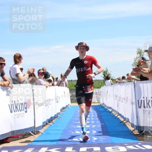 21.06.2026 - Viking Triathlon Markus Tischler http://msf.ph/oto/9844835 21.06.2026 14:11:25 Ziel 65 meine-sportfotos.de