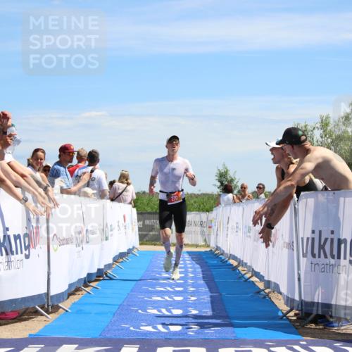 21.06.2026 - Viking Triathlon Markus Tischler http://msf.ph/oto/9844860 21.06.2026 14:13:13 Ziel 270 meine-sportfotos.de