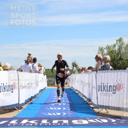 21.06.2026 - Viking Triathlon Markus Tischler http://msf.ph/oto/9844924 21.06.2026 14:15:11 Ziel 180 meine-sportfotos.de