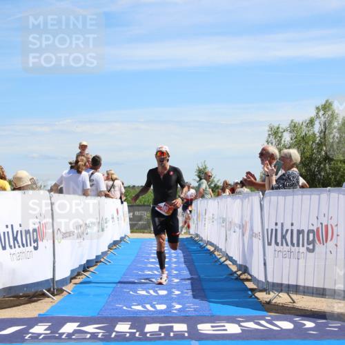21.06.2026 - Viking Triathlon Markus Tischler http://msf.ph/oto/9844925 21.06.2026 14:15:11 Ziel 180 meine-sportfotos.de