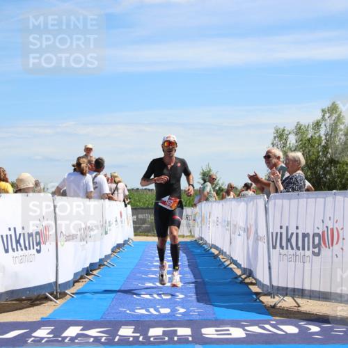 21.06.2026 - Viking Triathlon Markus Tischler http://msf.ph/oto/9844926 21.06.2026 14:15:11 Ziel 180 meine-sportfotos.de