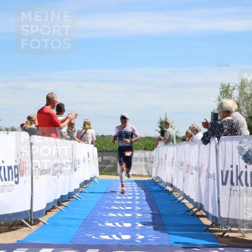 21.06.2026 - Viking Triathlon Markus Tischler http://msf.ph/oto/9844970 21.06.2026 14:17:51 Ziel 104 meine-sportfotos.de