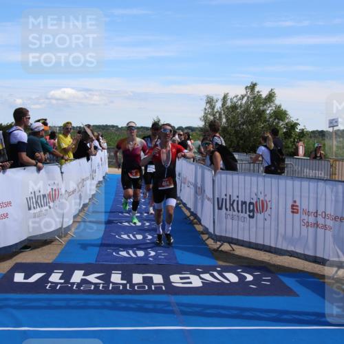 21.06.2026 - Viking Triathlon Markus Tischler http://msf.ph/oto/9845400 21.06.2026 14:39:18 Ziel 14, 323, 464 meine-sportfotos.de