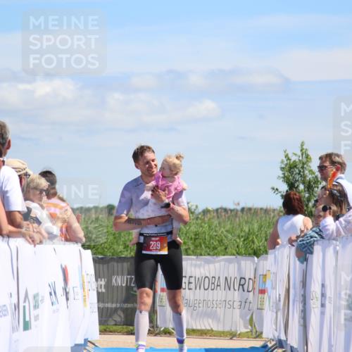 21.06.2026 - Viking Triathlon Markus Tischler http://msf.ph/oto/9845501 21.06.2026 14:42:11 Ziel  meine-sportfotos.de