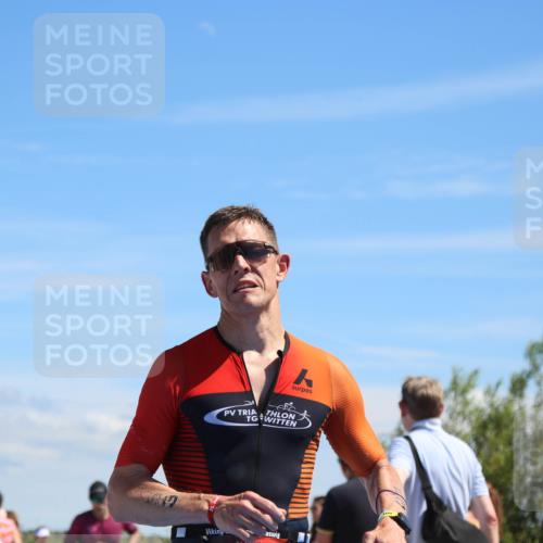 21.06.2026 - Viking Triathlon Markus Tischler http://msf.ph/oto/9845573 21.06.2026 14:44:57 Ziel 53, 328 meine-sportfotos.de