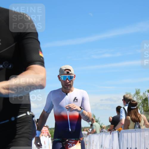 21.06.2026 - Viking Triathlon Markus Tischler http://msf.ph/oto/9845687 21.06.2026 14:49:04 Ziel 131, 259, 526 meine-sportfotos.de