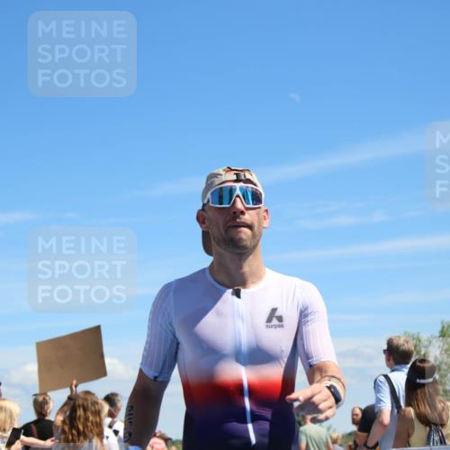 21.06.2026 - Viking Triathlon Markus Tischler http://msf.ph/oto/9845689 21.06.2026 14:49:04 Ziel 131, 259, 526 meine-sportfotos.de