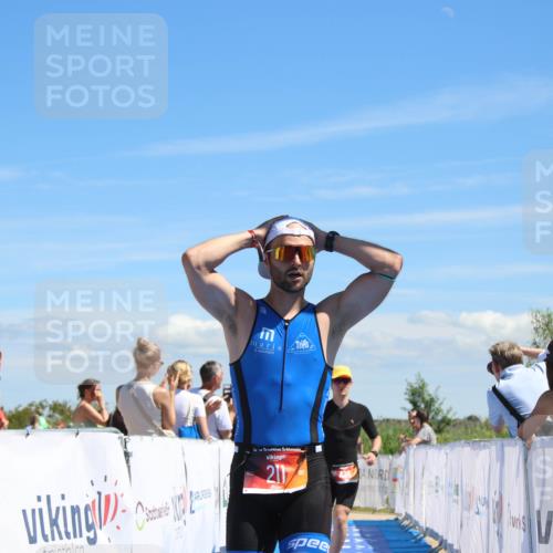 21.06.2026 - Viking Triathlon Markus Tischler http://msf.ph/oto/9846063 21.06.2026 14:53:16 Ziel 211, 438 meine-sportfotos.de